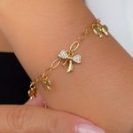 Pulseira de laço craquelado com detalhes na zircônia 