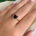 Anel de coração com detalhes na zircônia (cada) 