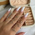 Anel ajustável de coração na zircônia com ponto de luz (cada)