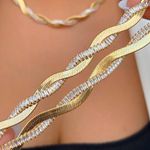 Chocker Traçado Navetes E Fita