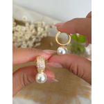 Brinco de Argola Cravejada com Pérola 