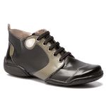 Bota Feminina em Couro Preto J.Gean CM0038