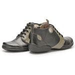 Bota Feminina em Couro Preto J.Gean CM0038