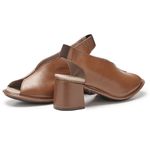 Sandália Salto Grosso J.Gean Dual Comfort em Couro Cor Conhaque DM0019