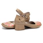 Sapato Boneca Salto Grosso Em Couro Bege Dual Comfort J.Gean
