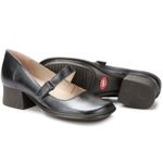 Sapato Boneca Salto Grosso Em Couro Preto Dual Comfort J.Gean 