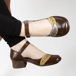 Sapato Boneca Salto Grosso Em Couro Marrom Dual Comfort J.Gean