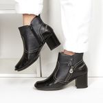 Bota Feminina New Pietra Salto Alto em Couro Preto J.gean 