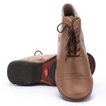 Bota feminina cano baixo em Couro Pele J.Gean .