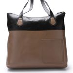 Bolsa Feminina Grande de Couro Legítimo cor Preto J.Gean 