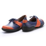 Sapatilha Vitore em Couro cor Naval J.Gean 