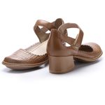 Sapato Boneca Salto Grosso em Couro cor Suede J.Gean