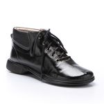 Bota New Jenifer em Couro cor Preto J.Gean 