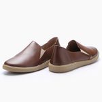 Tênis Barcelona em Couro cor Mogno J.Gean 