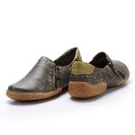 Sapatilha Vitore em Couro cor Oliva J.Gean