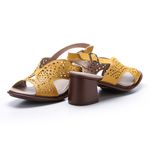 Sandália Lolly B em Couro cor Yellow J.Gean 