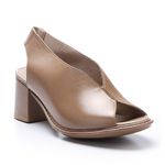 Sandália Salto Grosso em Couro cor Fendi J.Gean