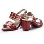 Sandália Giovana em Couro cor Crean J.Gean 