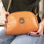 Bolsa Feminina Em Couro Terracota alça ajustável J.Gean 