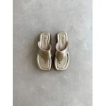 Chinelo July Dourado