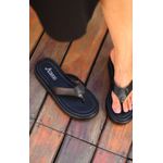 Chinelo Rafa Preto