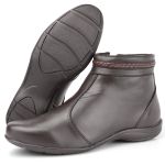 Bota Feminina Modelo Rasteira Couro Legítimo Cano Curto