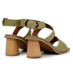SANDALIA EM COURO LEGITIMO VERDE PISTACHE