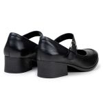 SAPATO BONECA PRETO COM DETALHE EM COSTURA
