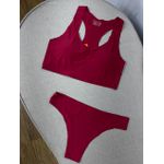 Conjunto de calcinha e top