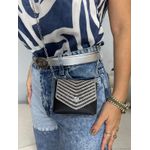 Minibag com detalhes de strass