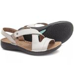 Sandália Feminina couro legítimo cor creme super confortável