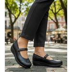 Sapatilha feminina ortopédica couro legítimo cor preta