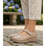 Sapatilha Assandalhada feminina ortopédica couro legítimo cor nude