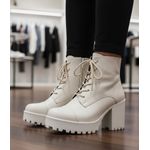 Coturno feminino plataforma tratorado salto alto couro legítimo cor off white