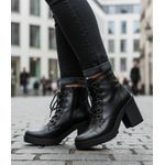 Coturno feminino tratorado salto alto couro legítimo cor preto