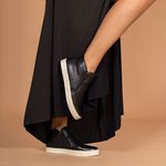 Tênis feminino slip on couro legítimo cano alto cor preto