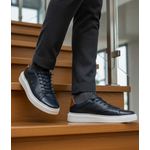 Tênis masculino em couro legítimo cor azul marinho super leve