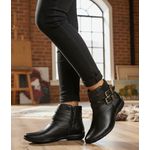 Bota Rasteira cano curto couro legítimo cor preta com cintas e fivelas