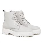 Coturno Feminino tratorado couro legítimo cor off white