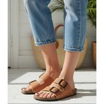 Sandália birken rasteira anatômica couro legítimo cor caramelo