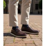 Mocassim masculino super confortável couro legítimo cor marrom solado claro