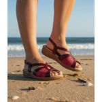 Sandálias Feminina conforto ortopédica couro legítimo cor vermelha com detalhes