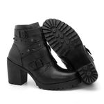 Bota Feminina saltos altos couro legítimo cor preta com spiks