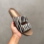 Sandália Papete Alice Zebra