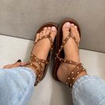 Sandália Papete Julia Caramelo