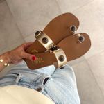 Rasteira Maitê Couro Dourada