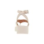 Sandália Papete Flatform Bege Clarinha Branca Tachas Vizzano
