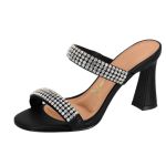Tamanco Feminino Preto de Brilho Strass Vizzano Salto Taça