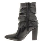 Bota Feminina Bico Cano Médio Enrugada Detalhe Lateral Vizzano Preta Salto Alto Grosso Médio