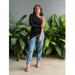 Blusa Nula Manga Assimétrica em Malha Ribana PRETO